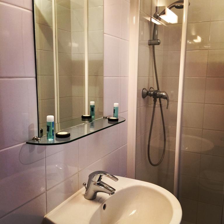 L'Estaminet Hotel Mazille Cameră foto